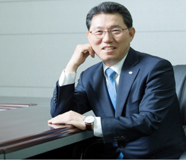홍성한 한국신약개발연구조합 이사장(비씨월드제약 대표)