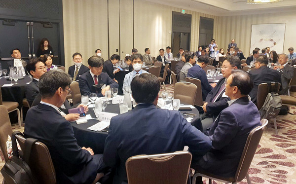 바이오USA에 참석했던 한국 관계자들은 한국인의 밤을 별도로 열어 네크워크를 강화했다.