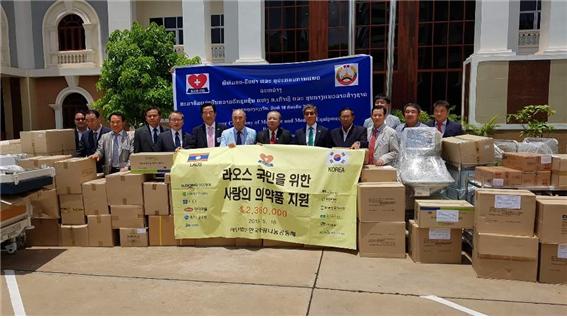 신풍제약은 6일 한국사랑나눔공동체 의료봉사사업에 3억원 상당의 의약품을 지원했다(사진: 신풍제약)