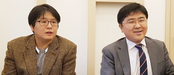 강찬(왼쪽) 의사협회 세종사무소장과 박종혁 의사협회 대변인