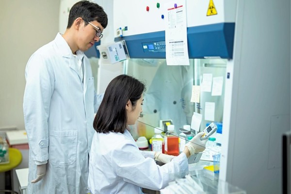 플랫바이오가 올해 총 3종의 항암제 파이프라인을 기반으로 본격적인 항암 신약 개발에 착수 한다 