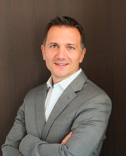 롭 캠프턴 신임사장