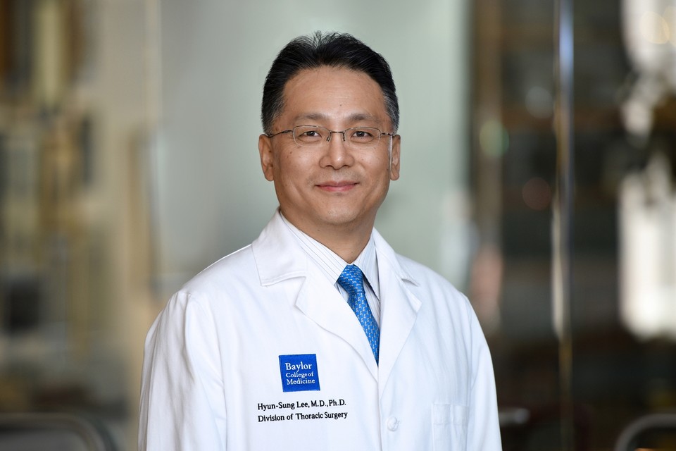 삼양바이오팜USA는 면역항암 신약 후보물질의 작용 기전을 밝히기 위해 베일러 의과대학 이현성 박사(사진)와 3년간 전략적 연구 협력 계약을 체결했다고 24일 밝혔다.