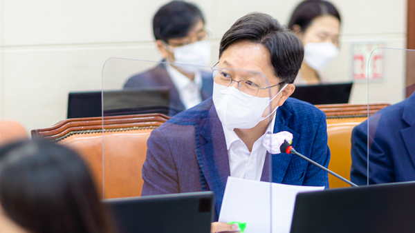 더불어민주당 강병원 의원