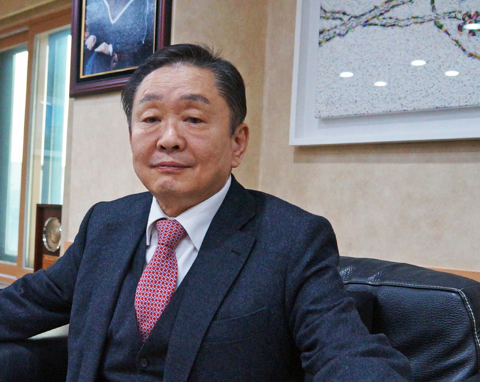 한국유나이티드제약 강덕영 사장.