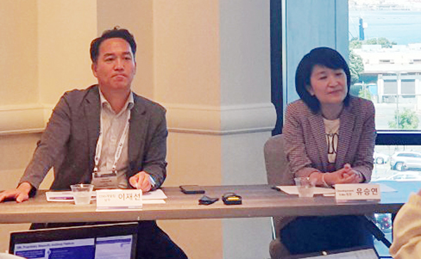 이재선 상무(왼쪽)와 유승연 Development Sales 팀장
