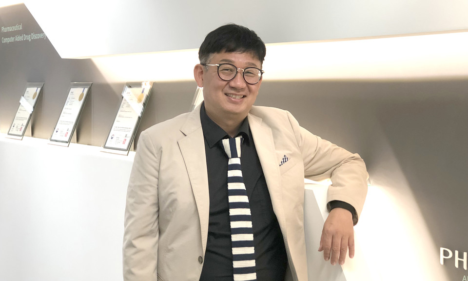 우상욱 온라인 슬롯 대표