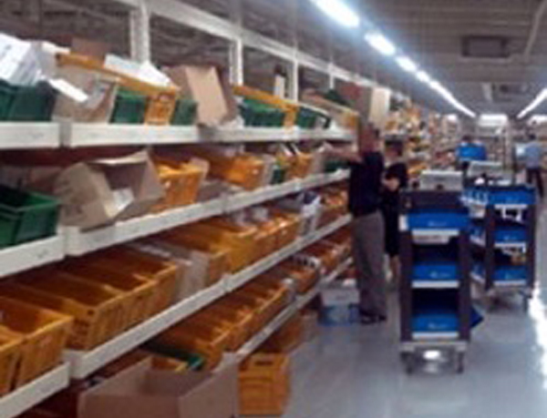 국내 약국 종합의약품 도매 내부 모습.