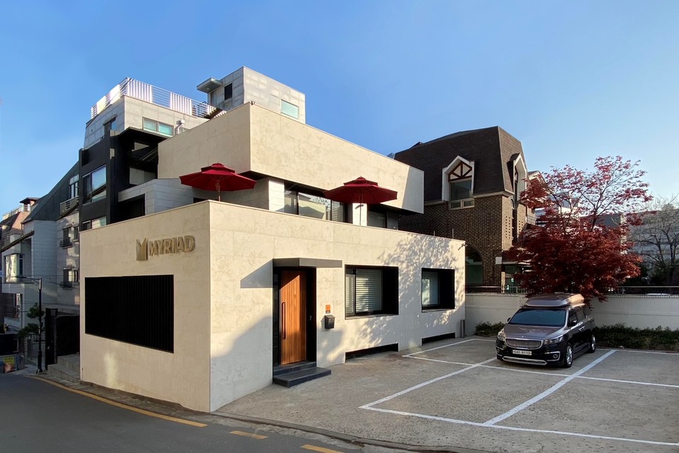 미리어드생명과학 본사 전경