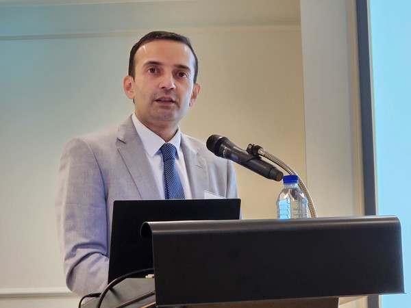 Mt. Sinai대학교 의학부 아자이 차리(Ajai Chari) 교수