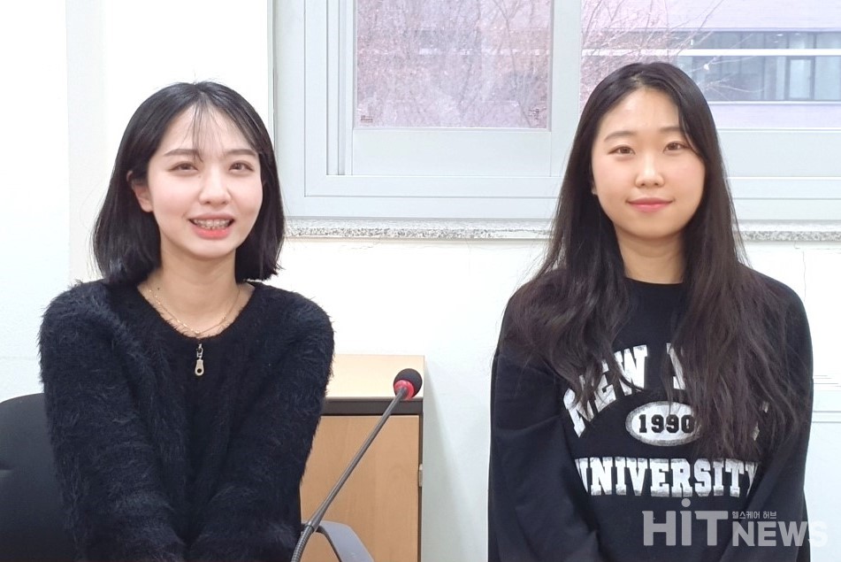 (사진 왼쪽부터) 박소연 석·박사통합과정 연구원(약물약동학연구실), 이찬양 석사과정 연구원(약품분석연구실)