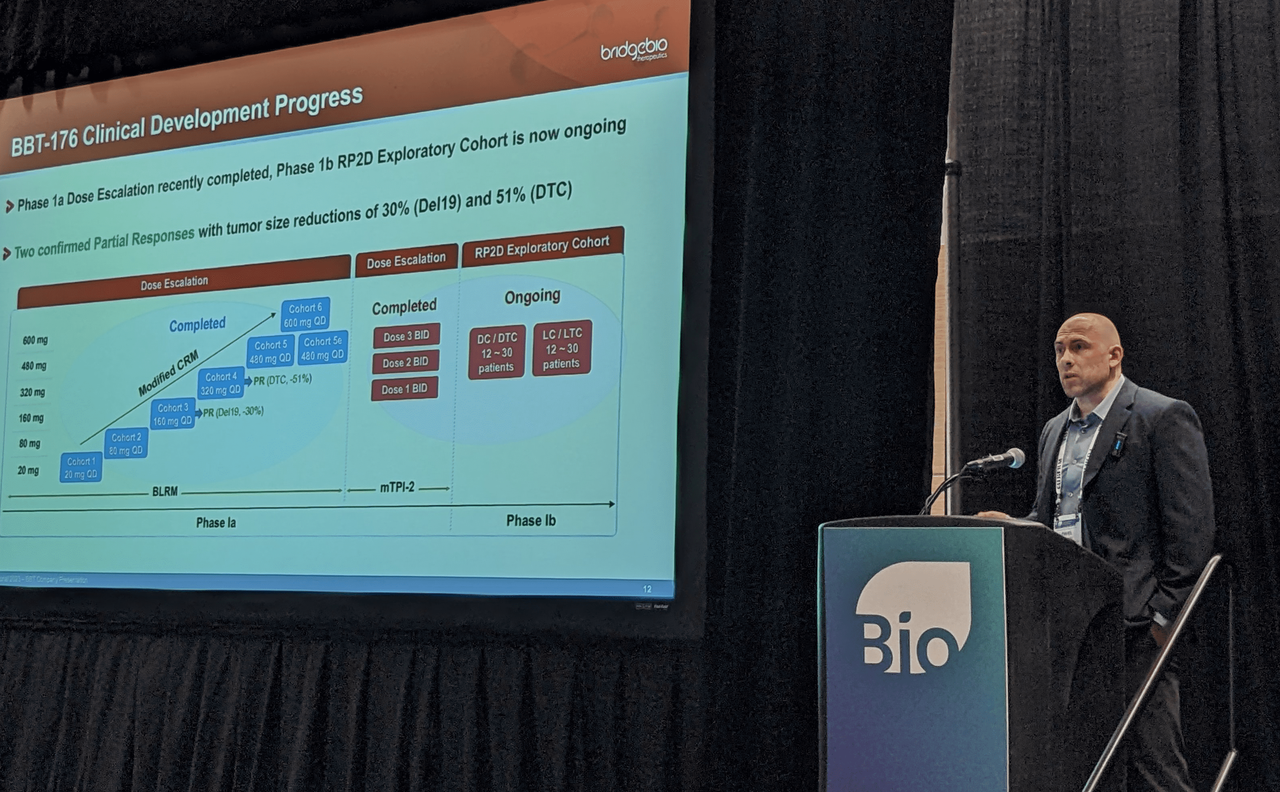 파벨 프린세브(Pavel Printsev) 브릿지바이오테라퓨틱스 사업개발 디렉터가 6일(현지 시각)미국 보스턴에서 개최된 2023 바이오 USA 행사에서 기업 소개 발표를 진행하고 있다. / 사진=브릿지바이오테라퓨틱스