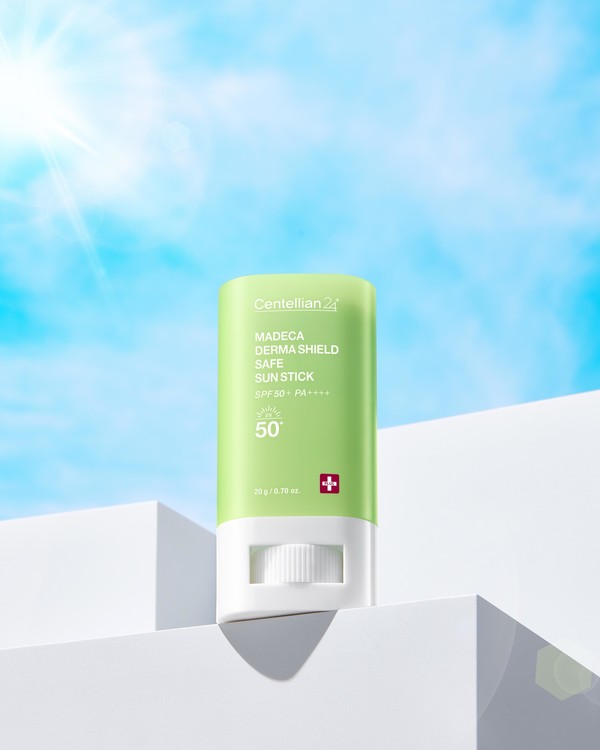 동국제약 마데카 더마 쉴드 세이프 선스틱