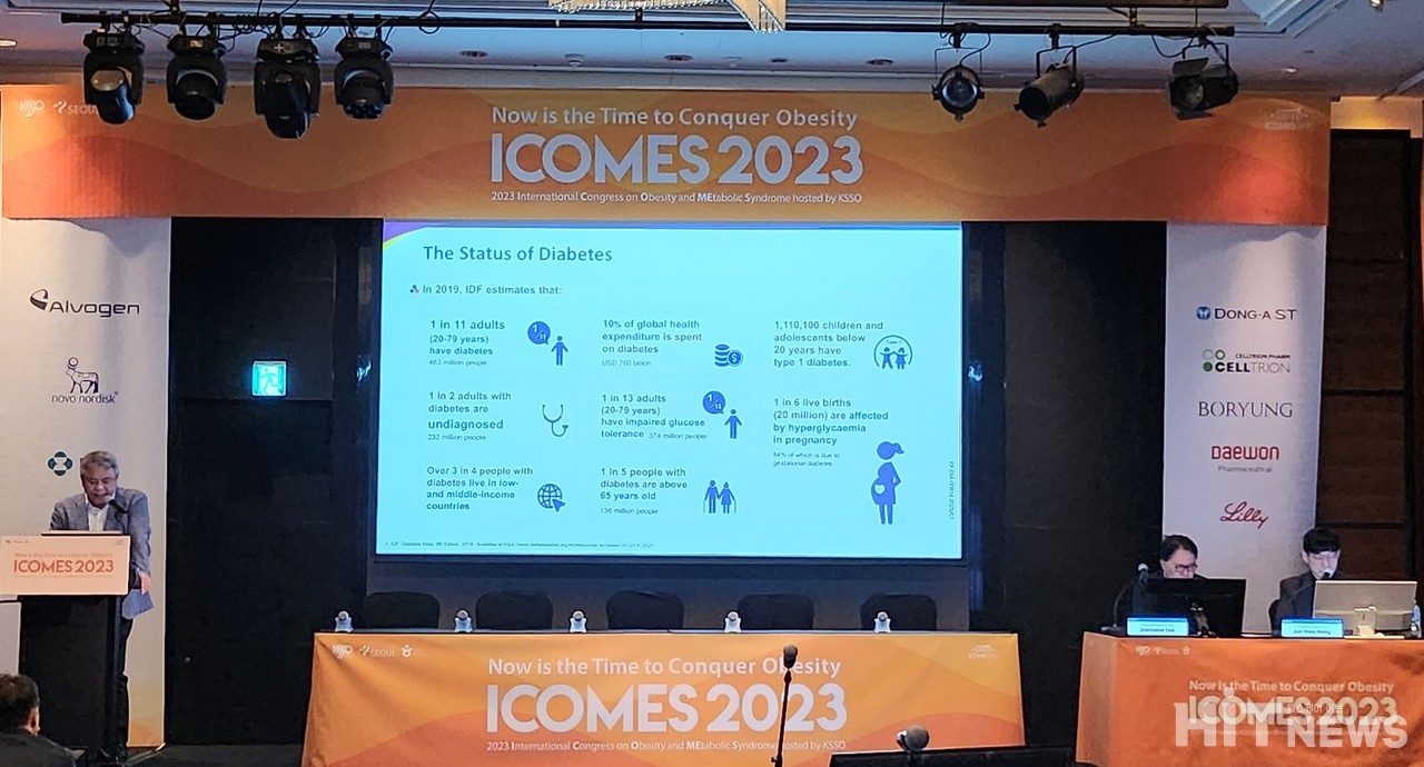 박정환 한양대병원 내분비대사내과 교수는 '증거 기반 관점에서 포도당 관리의 핵심 요소(Key factors on Glucose management in evidence-based Perspective)‘를 주제로 발표하고 있다. / 사진=황재선 기자