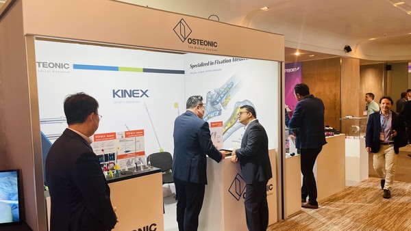 오스테오닉 ICSES 2023 행사부스 전경 / 사진=오스테오닉