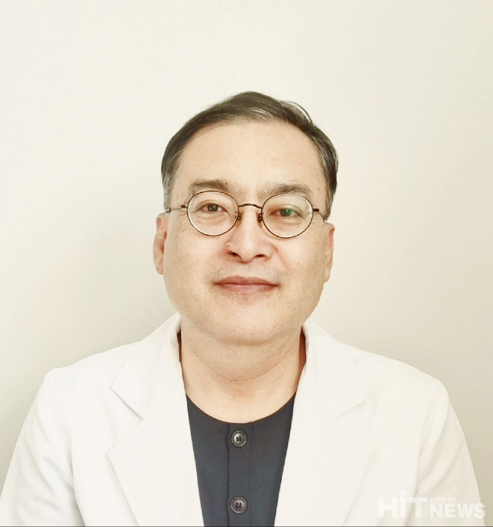 제19회 보령의사수필문학상 대상 수상자 박관석 신제일병원  원장 / 사진=보령