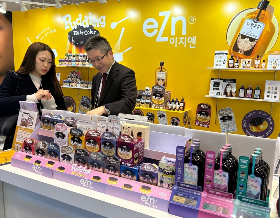 코스메위크 도쿄에서 운영되는 동성제약 부스의 모습. / 사진=동성제약