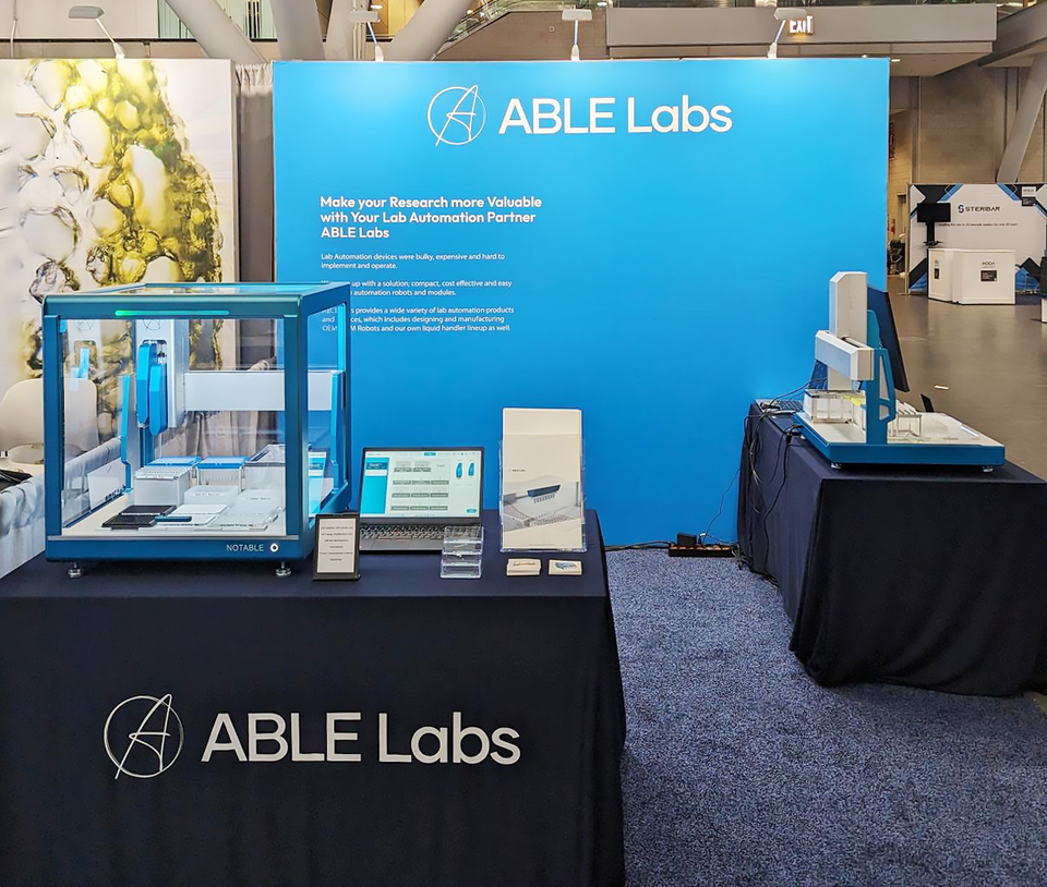 바이오 실험 자동화 박람회 'SLAS 2024'에 에이블랩스 제품이 전시되어 있다 / 사진=에이블랩스