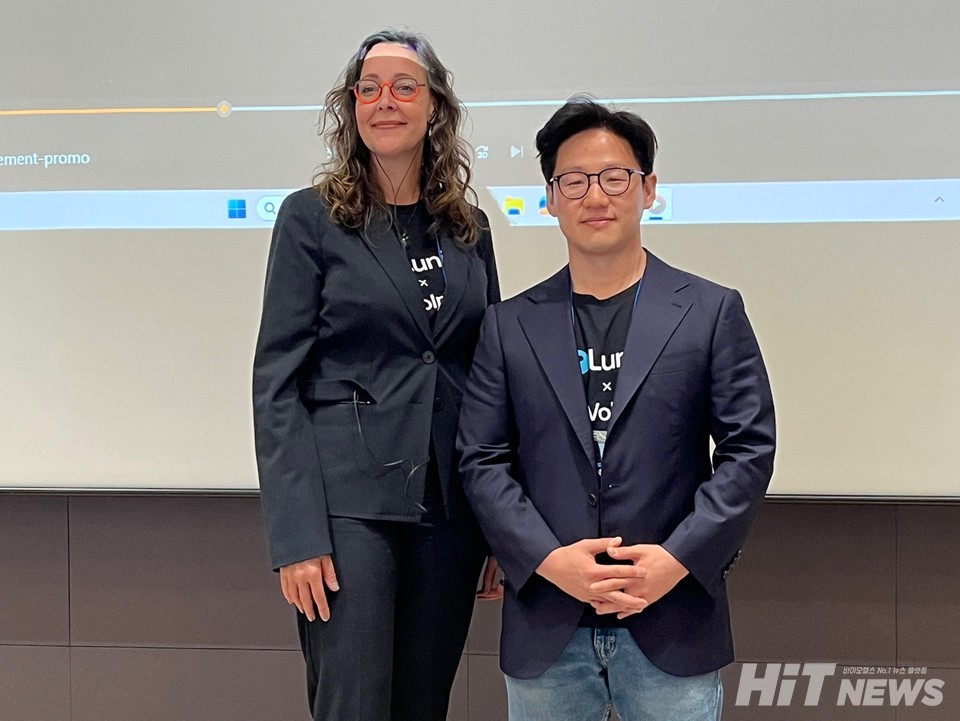 (사진 왼쪽부터) 테리 토마스(Teri Thomas) 볼파라 헬스 테크놀로지 대표, 서범석 루닛 대표 / 사진=남대열 기자