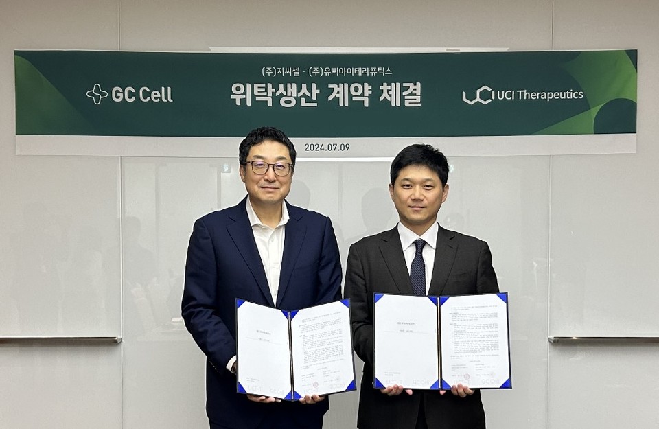 (사진 왼쪽부터) 제임스박 지씨셀 대표, 정수영 유씨아이테라퓨틱스 대표 / 사진=지씨셀