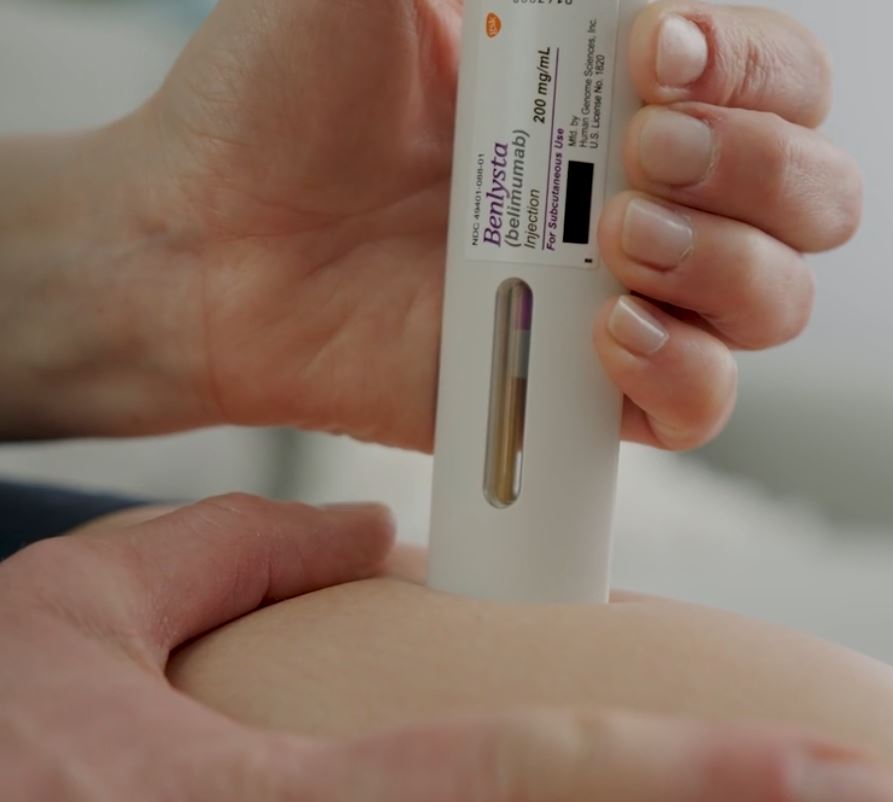 벤리스타 피하 투여 제형 사용 영상 캡처 / 출처=벤리스타 미국 웹사이트