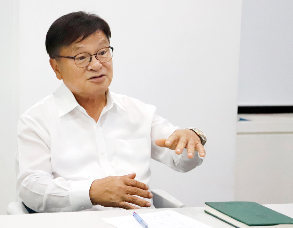 남봉길 바카라 토토 회장은 제품 개발부터 영업 전략, 마케팅 전략 등 모든 전략을 차별화 하려고 한다고 했다. 차이나는 회사는 창업부터 이어온 회사의 지향점이다. 