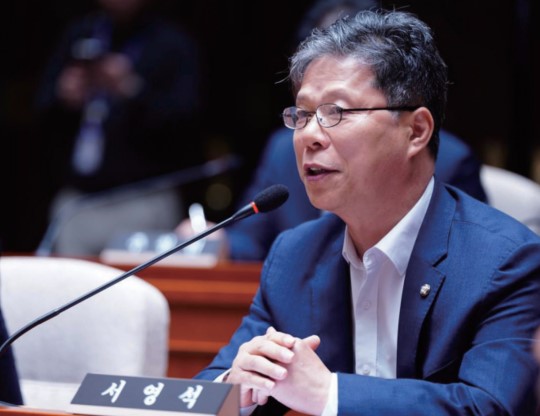 서영석 의원은 국회 회의에 100% 출석하고 의결권을 행사해 '기본에 충실한 정치인'이라는 평가를 받았다. 