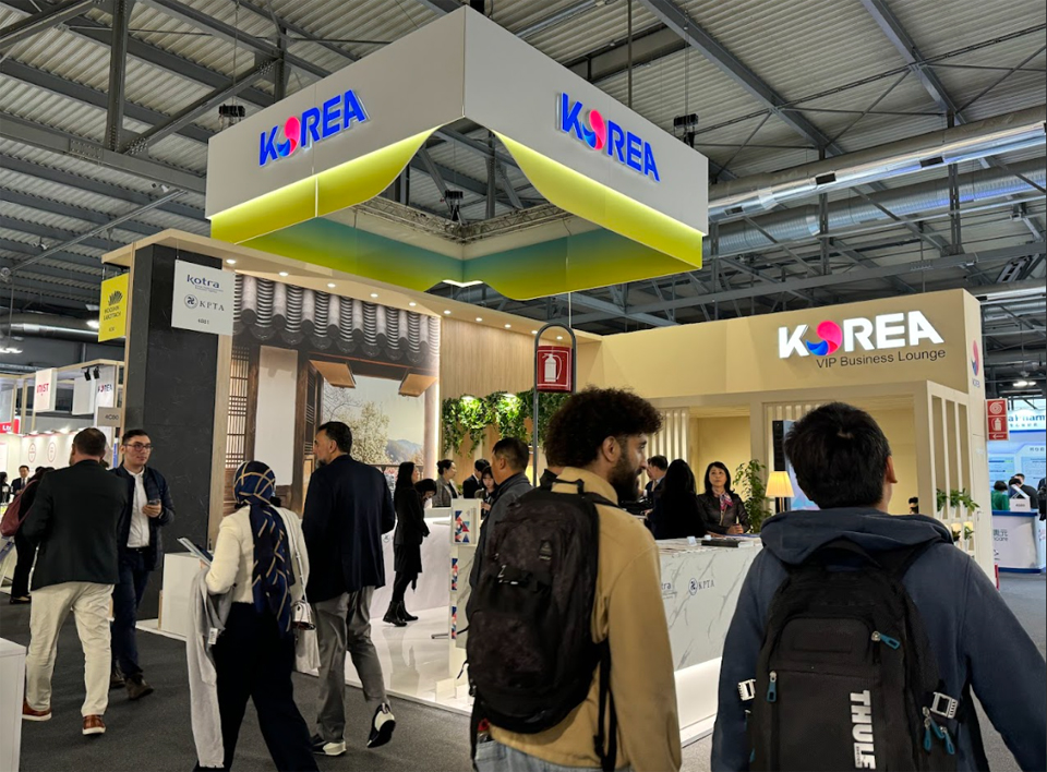 한국의약품수출입협회가 주관한 통합한국관. 통합한국관에 41개 기업이 참여했고, 38개 기업이 개별 부스를 차렸다. 사진=한국제약바이오협회/