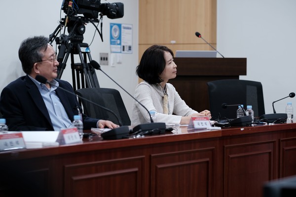 이날 토론회에는 국민의힘 국회의원 10여명이 방문해 입법 지원을 통한 제도 개선 지원을 약속했다. 사진은 토론회를 경청하는 최수진 의원.