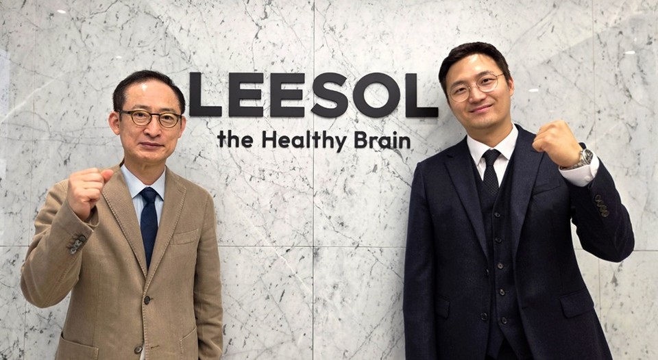 바카라사이트 이승우, 권구성 공동대표(왼쪽부터)