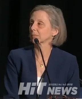 린다 더스카 교수