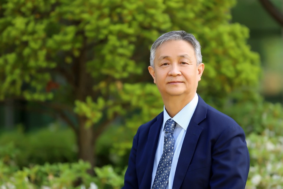 동국대학교 김성민 교수는 학부에 바카라 꽁머니 사이트인공지능공학과 신설을 위한 핵심 역량 설계와 인재 양성 플랜 수립, 실행을 주관한다. 그는 동국대 바카라 꽁머니 사이트기기산업학과, 바이오헬스규제과학과 등 특성화 과정의 초기 설계와 육성도 이끌고 있다.