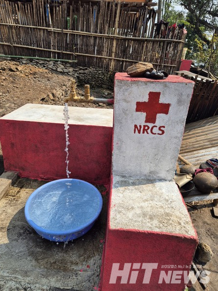 동화약품 등이 지원한 급수시설.