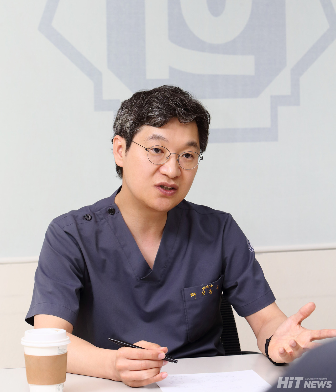 바카라사이트