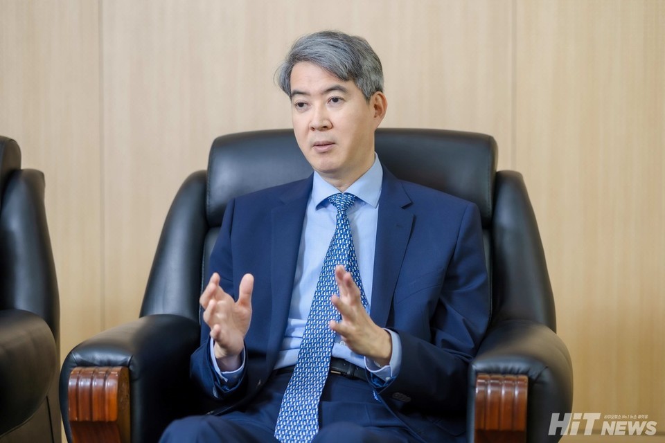 Professor Yonghan Baek of Samsung Medical Center