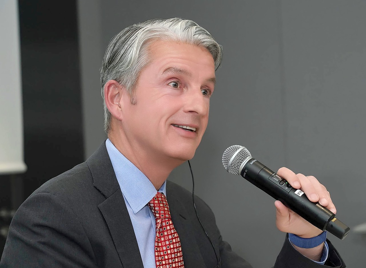 비아트리스 코리아 빌 슈스터 대표