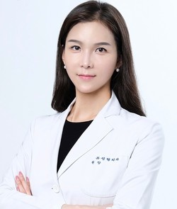 이승현 뷰성형외과 원장