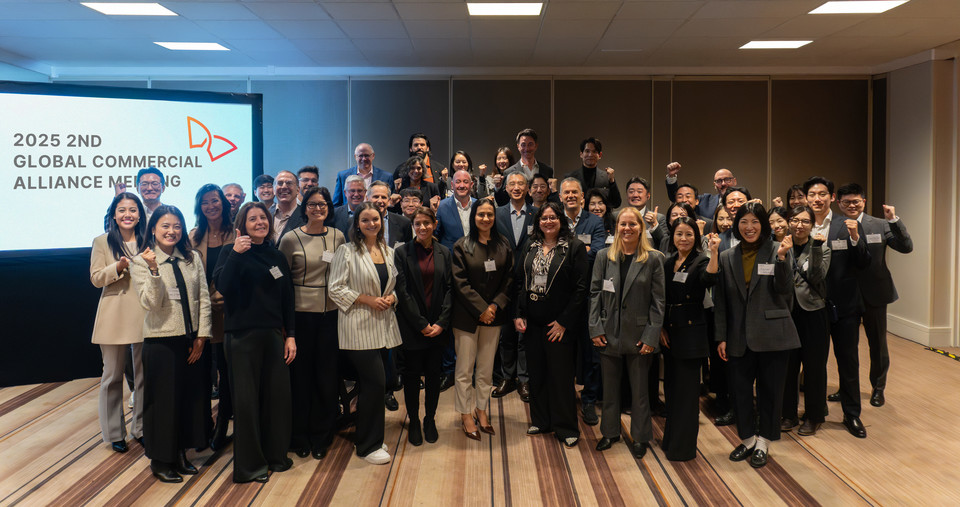 SK바이오팜이 AES 2025 기간 글로벌 파트너사들과 커머셜·메디컬 얼라이언스 미팅을 연속 개최하며 세노바메이트의 전 주기(Lifecycle) 전략을 심화 논의했다.