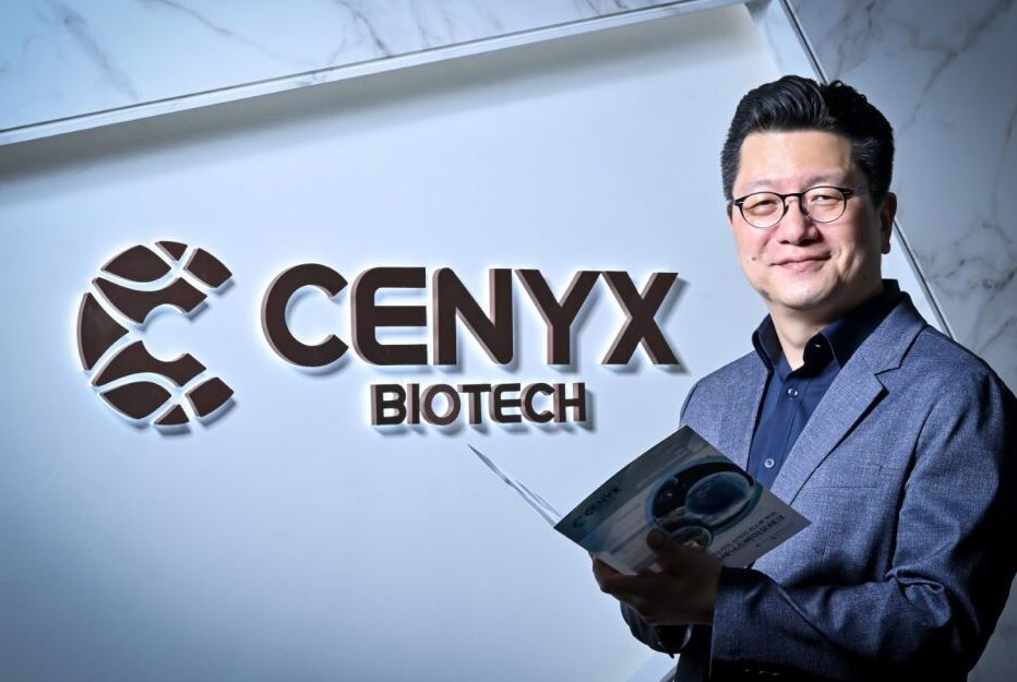 신경과 전문의로 연구와 진료에만 매진하는 이승훈 교수는 와 만나 "획기적인 연구 성과를 포기하지 않고 환자에게 꼭 필요한 약으로 만들기 위해 신약 개발 벤처를 창업했다"고 말했다.