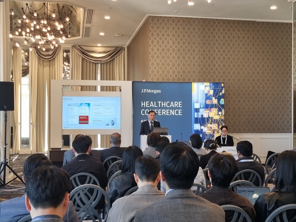 전태연 신임 대표는 알테오젠을 연구개발(R&D)부터 생산, 상업화까지 전 과정을 내재화한 글로벌 바이오기업으로 성장시키겠다는 비전을 제시했다. 사진 = 알테오젠 제공