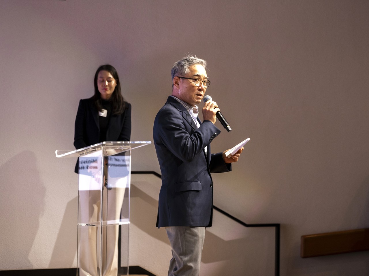 이승규 한국바이오협회 부회장이 글로벌 IR 행사에서 참가자들에 메시지를 전달하고 있다. / 사진=한국바이오협회 제공 