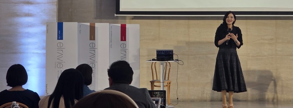 휴메딕스가 태국 방콕에서 엘라비에 프리미어 3종을 공식으로 출시했다. 사진=휴메딕스 제공